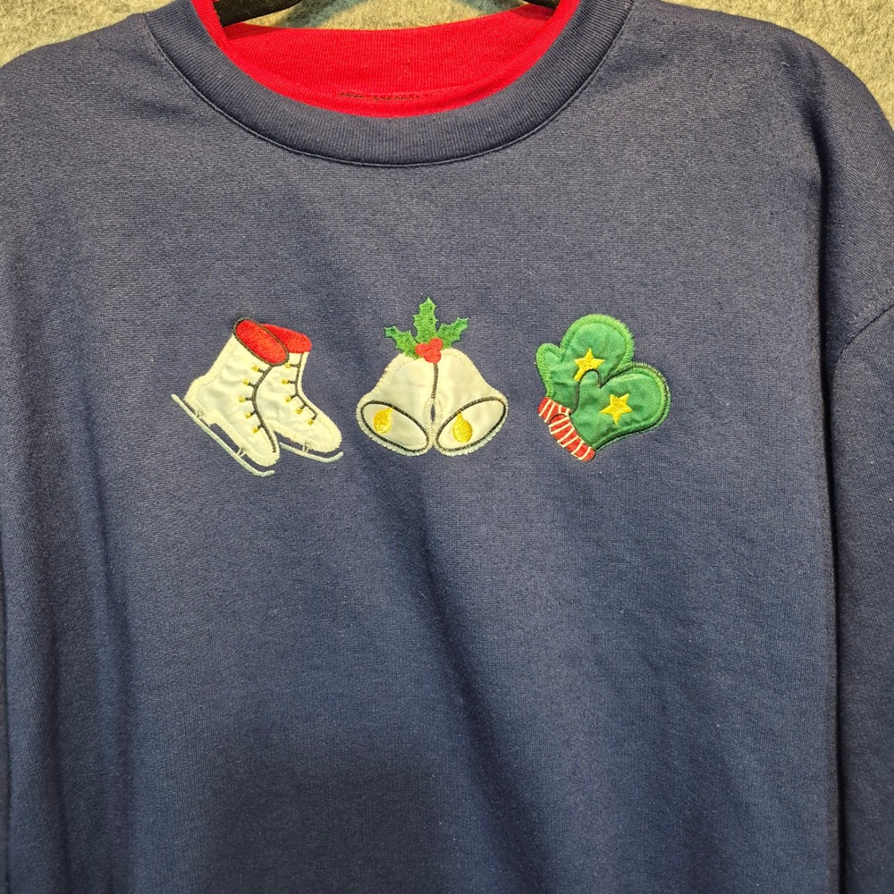 VTG Basic Editions XL Applique Embroidered Christmas Sweatshirt Kitschy Cottage - Picture 4 of 8